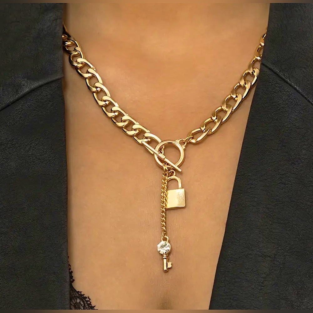 🔒🗝 Lock and Key - Gold Chain Necklace